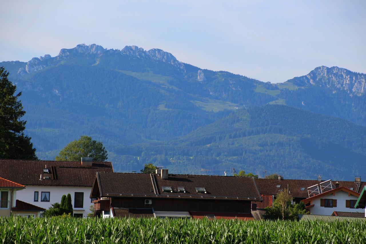 Chiemsee-Edelweiß Ferienwohnung Prien Exterior foto